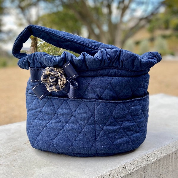 Bon Bon Copine Quilted Denim Sling [Pet carrier bag sling celebrity fo