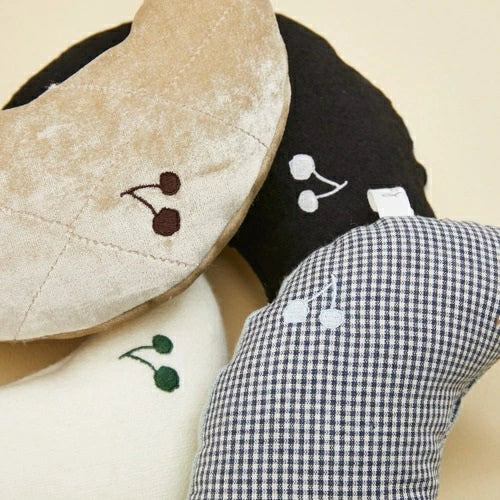 ルイスドッグ louisdog Half Moon Pillow【小型犬 犬用 ピロー 枕 クッション セレブ】