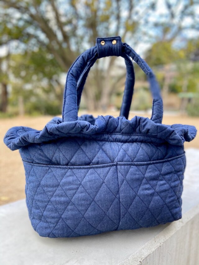 Bon Bon Copine Quilted Denim Bed Carrier [Pet Carrier Bag Bed Celebrity for  Small Dogs]