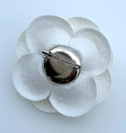 パリエロ PARIERO★受注限定★Camellia brooch【小型犬 犬用 アクセサリー ブローチ コサージュ セレブ】