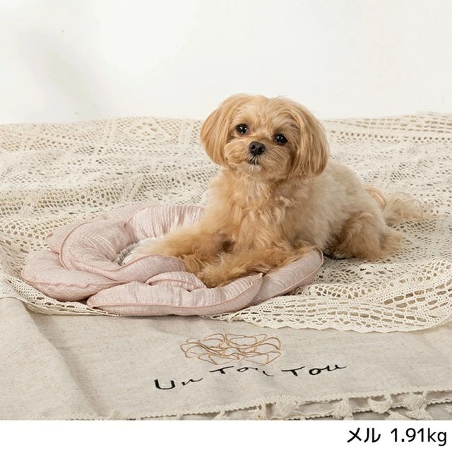 アントゥトゥ Un TouTou 花柄フリルクッション F【小型犬 犬用 マット ラグ クッション グッズ セレブ】