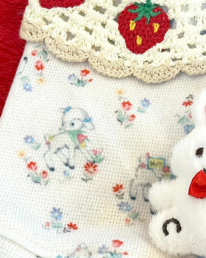 J&Kアニマルズ J&K animals☆予約受付中☆いちごうさぎセーター【小型犬 犬服 トップス セーター ニット】