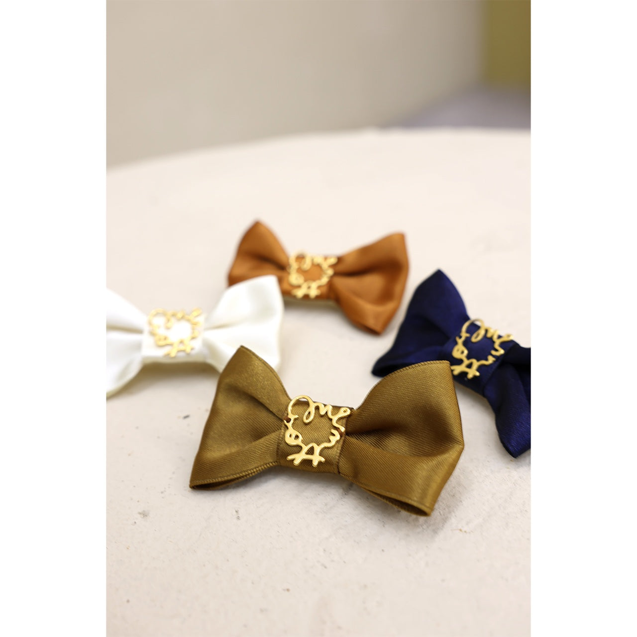 ミムット mimtto Satin Barrette☆予約品☆【小型犬 犬用 ヘアアクセサリー バレッタ リボン セレブ】