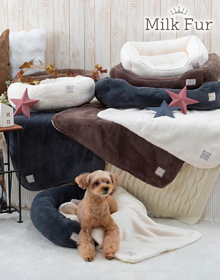 tassu タッス ミルクファー スクエアベッド M 50×40×15cm 犬 猫 ペットベッド 冬用 ふわふわ 滑り止め付き