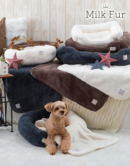 tassu タッス ミルクファー スクエアベッド S 40×31×13cm 犬 猫 ペットベッド 冬用 ふわふわ 滑り止め付き
